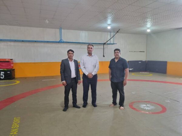 بازدید مدیر کل ورزش و جوانان استان و رئیس هیات کشتی استان از خانه کشتی شهربابک
